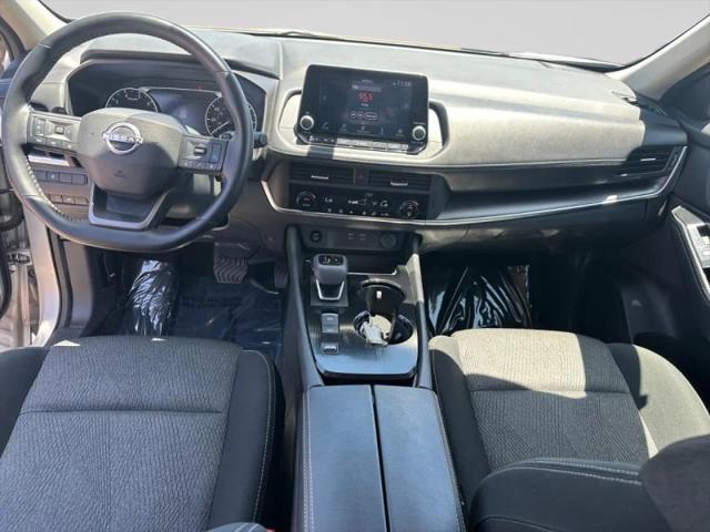 2025 Nissan Rogue SV FWD