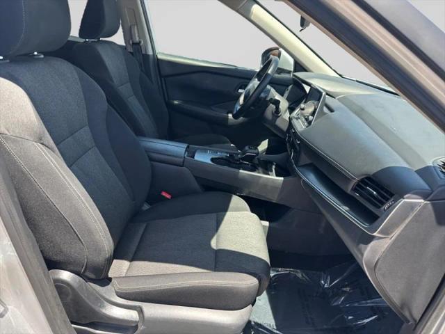 2025 Nissan Rogue SV FWD
