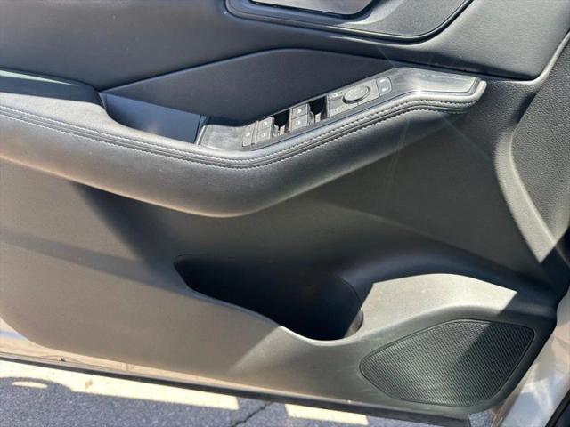 2025 Nissan Rogue SV FWD