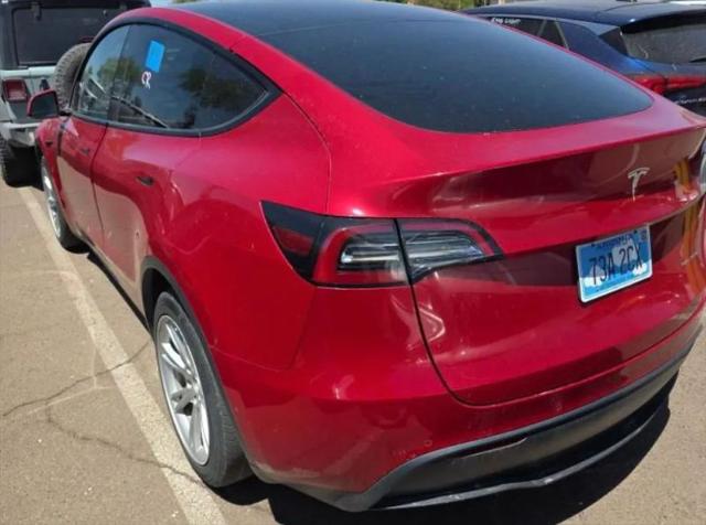 2022 Tesla Model Y Long Range Dual Motor All-Wheel Drive