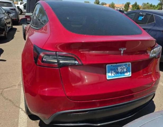 2022 Tesla Model Y Long Range Dual Motor All-Wheel Drive