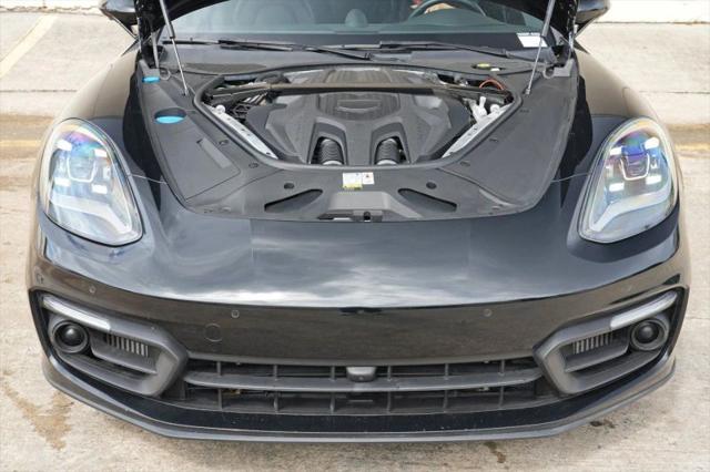 2023 Porsche Panamera Platinum Edition
