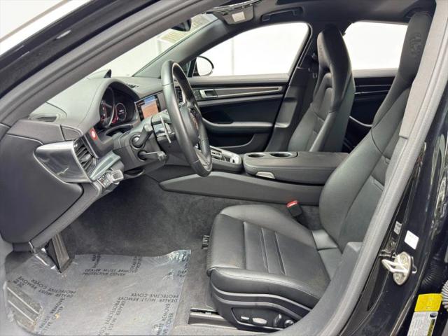 2023 Porsche Panamera Platinum Edition