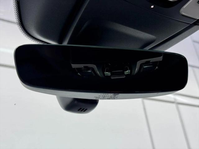 2023 Porsche Panamera Platinum Edition