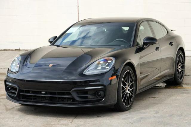 2023 Porsche Panamera Platinum Edition