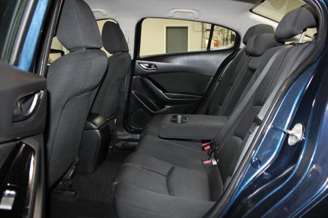 2018 Mazda Mazda3 Sport