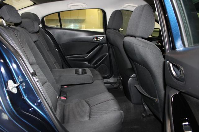 2018 Mazda Mazda3 Sport