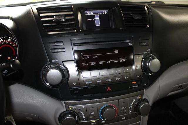 2011 Toyota Highlander Base V6