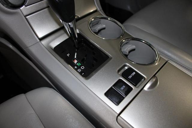 2011 Toyota Highlander Base V6