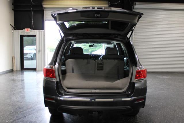 2011 Toyota Highlander Base V6