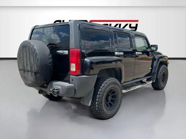 2009 HUMMER H3 Base