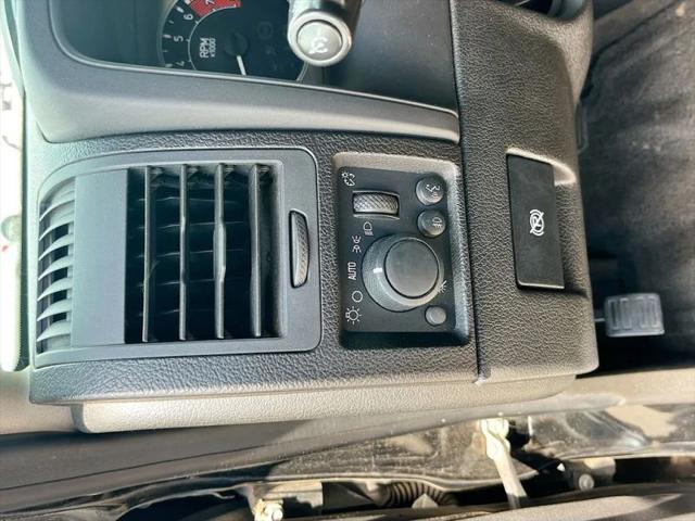 2009 HUMMER H3 Base