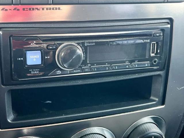 2009 HUMMER H3 Base
