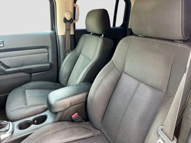 2009 HUMMER H3 Base