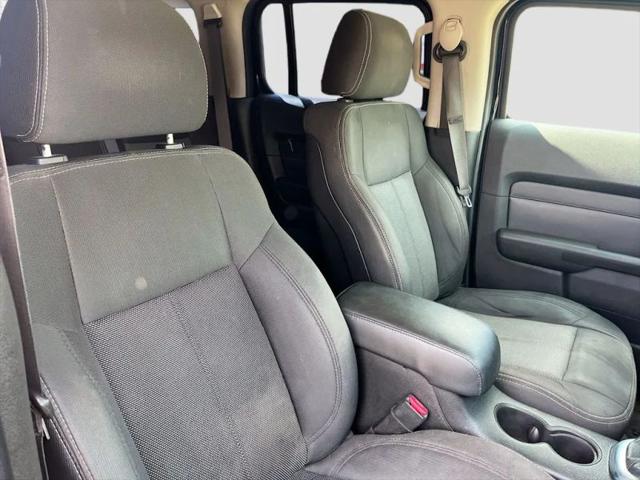 2009 HUMMER H3 Base