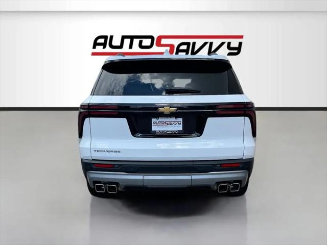 2025 Chevrolet Traverse FWD LT