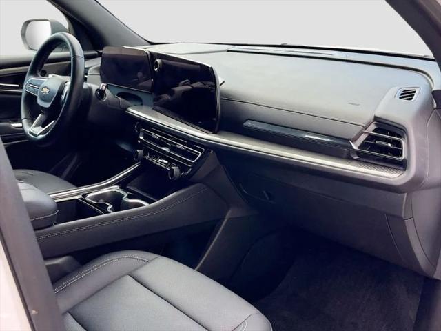 2025 Chevrolet Traverse FWD LT