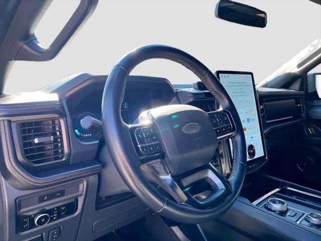 2024 Ford Expedition Platinum