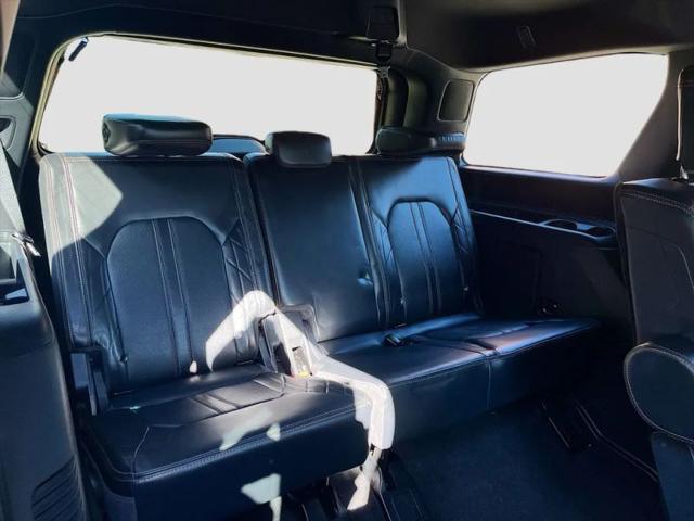 2024 Ford Expedition Platinum