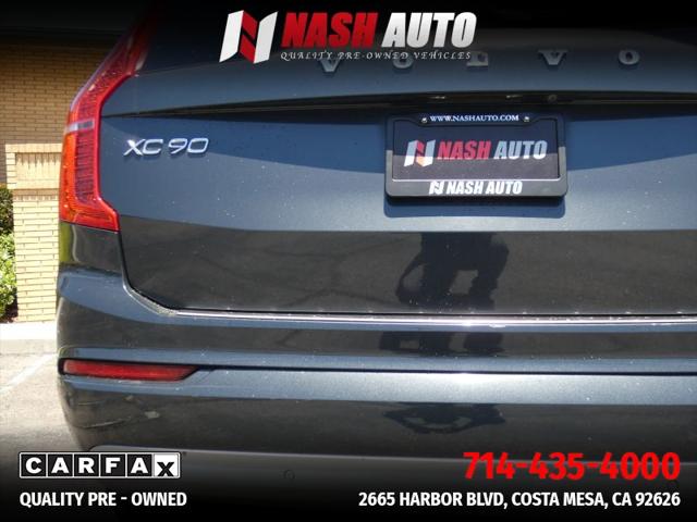 2022 Volvo XC90 T5 Momentum 7 Passenger
