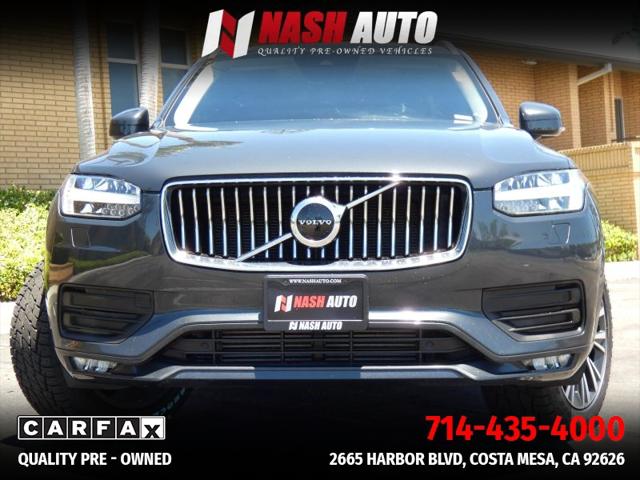 2022 Volvo XC90 T5 Momentum 7 Passenger