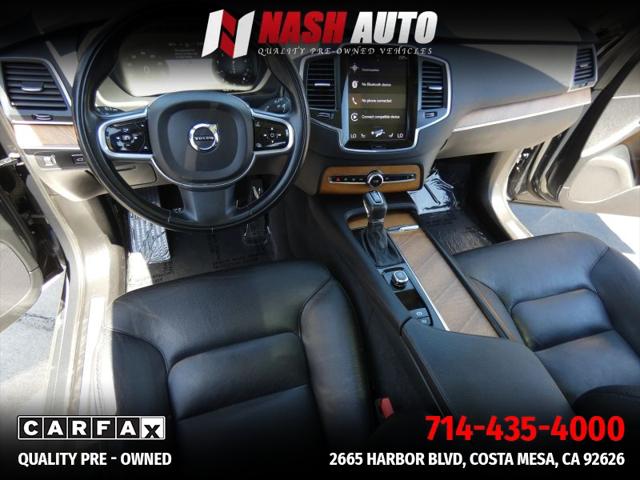2022 Volvo XC90 T5 Momentum 7 Passenger
