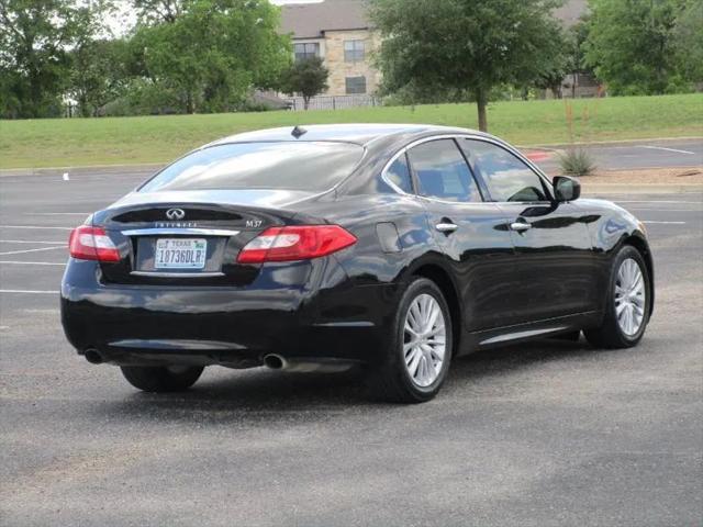 2012 INFINITI M37 M37