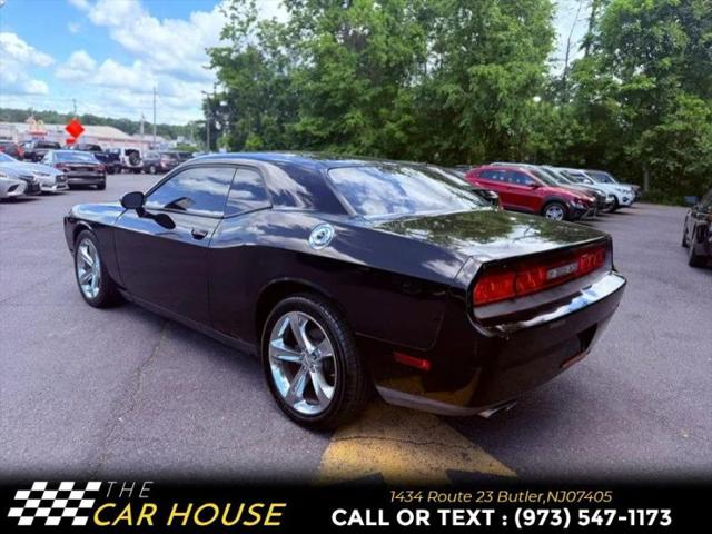 2014 Dodge Challenger SXT