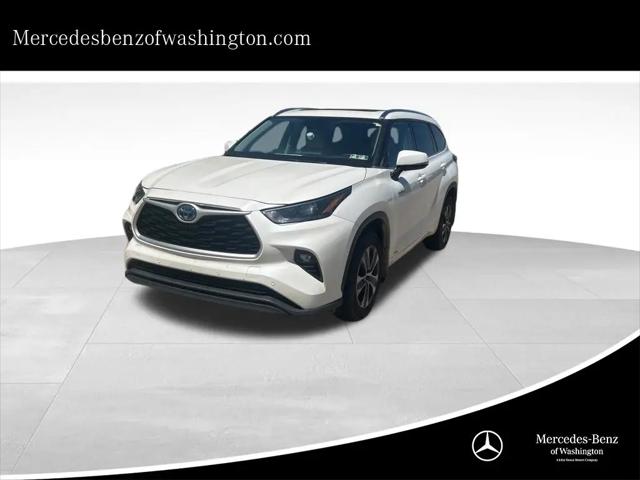 2021 Toyota Highlander Hybrid XLE for sale in Washington, PA