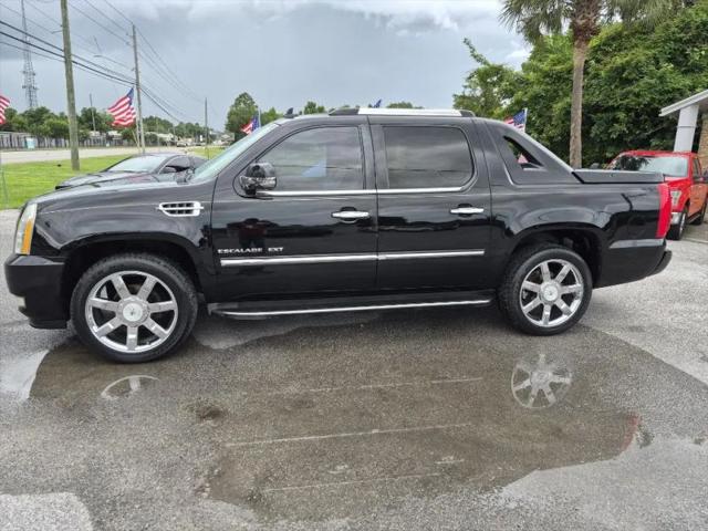 2011 Cadillac Escalade EXT Luxury