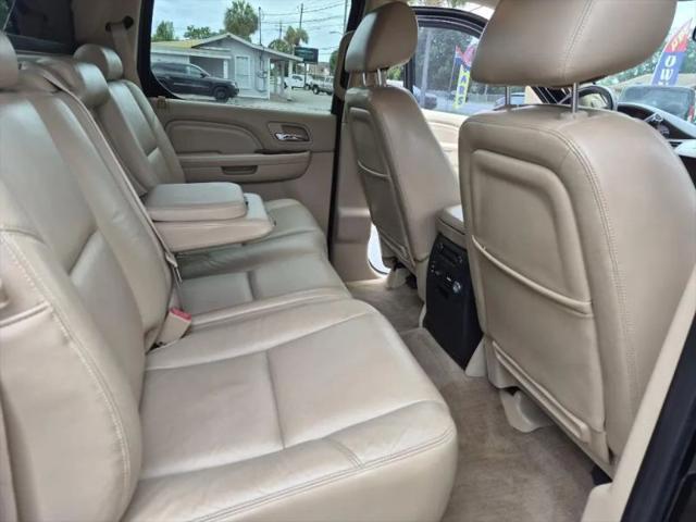 2011 Cadillac Escalade EXT Luxury