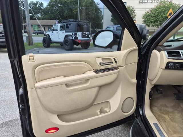 2011 Cadillac Escalade EXT Luxury