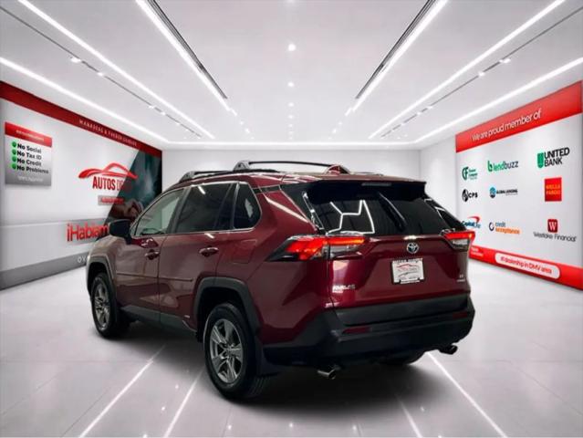 2022 Toyota RAV4 Hybrid LE
