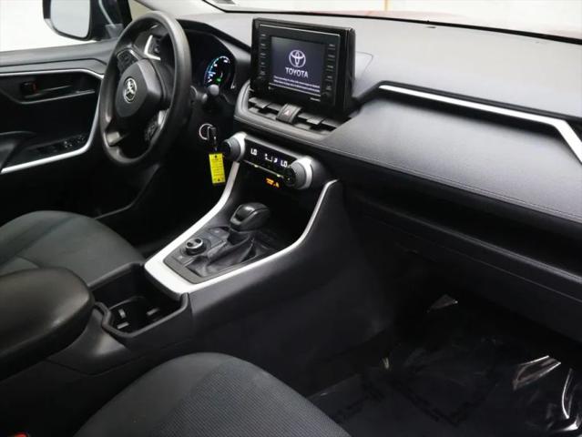 2022 Toyota RAV4 Hybrid LE