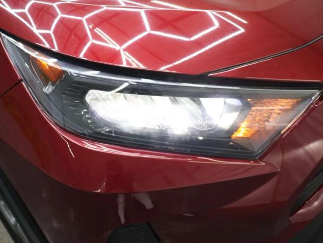 2022 Toyota RAV4 Hybrid LE