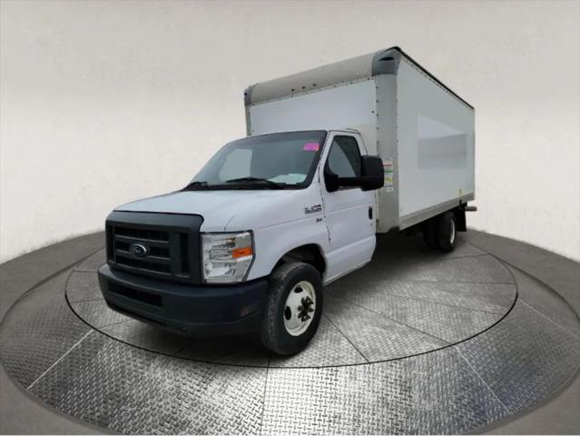 2019 Ford E-350 Cutaway Base