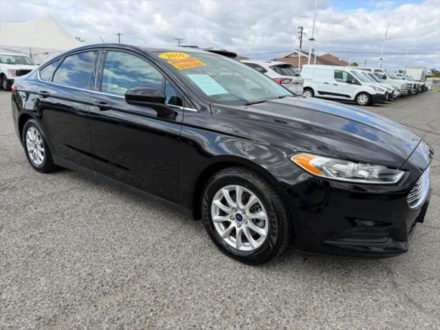 2016 Ford Fusion S