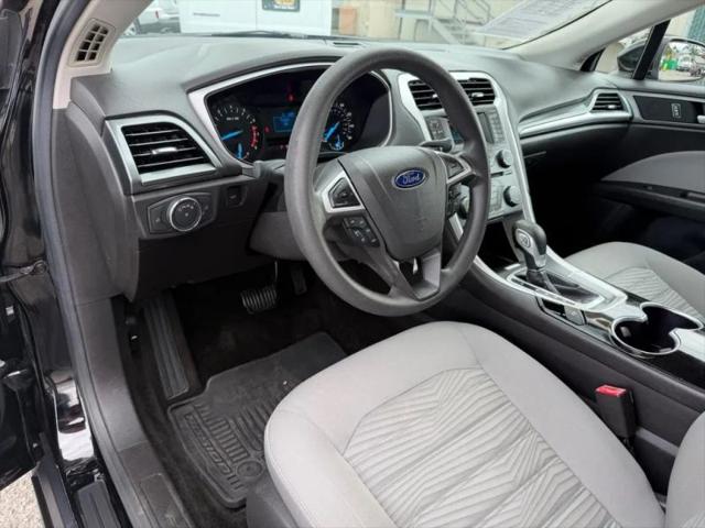 2016 Ford Fusion S