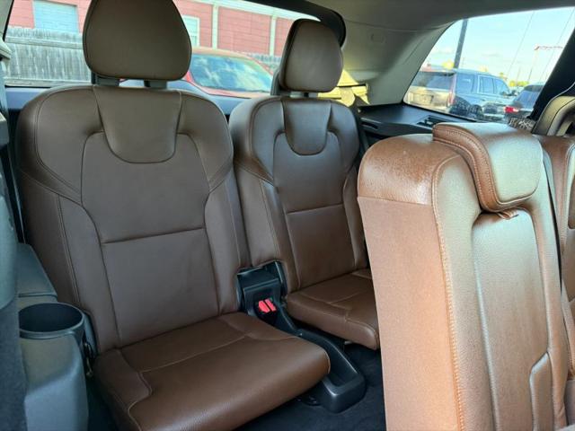 2019 Volvo XC90 T6 Momentum