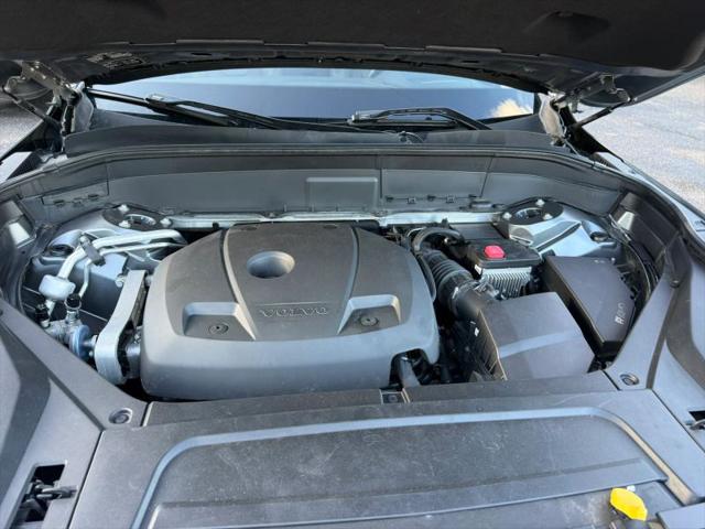 2019 Volvo XC90 T6 Momentum