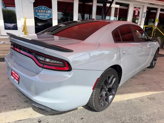 2020 Dodge Charger SXT RWD