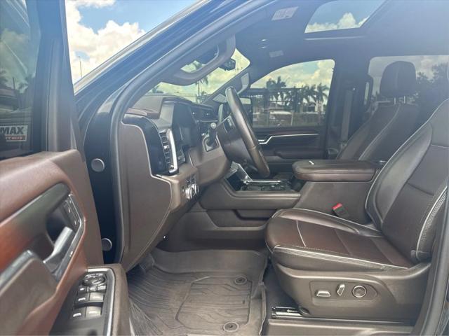 2025 GMC Sierra 2500HD 4WD Crew Cab Standard Bed Denali