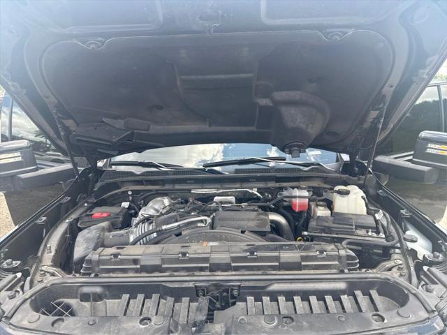 2025 GMC Sierra 2500HD 4WD Crew Cab Standard Bed Denali