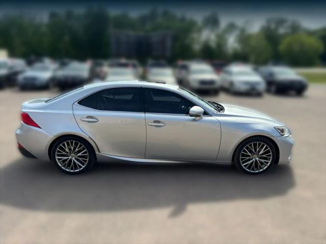 2017 Lexus IS 200t 200t