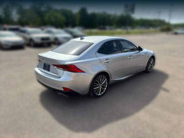 2017 Lexus IS 200t 200t