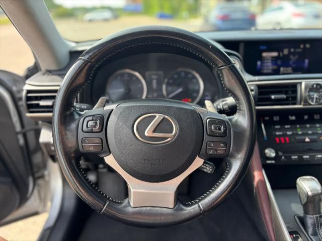 2017 Lexus IS 200t 200t