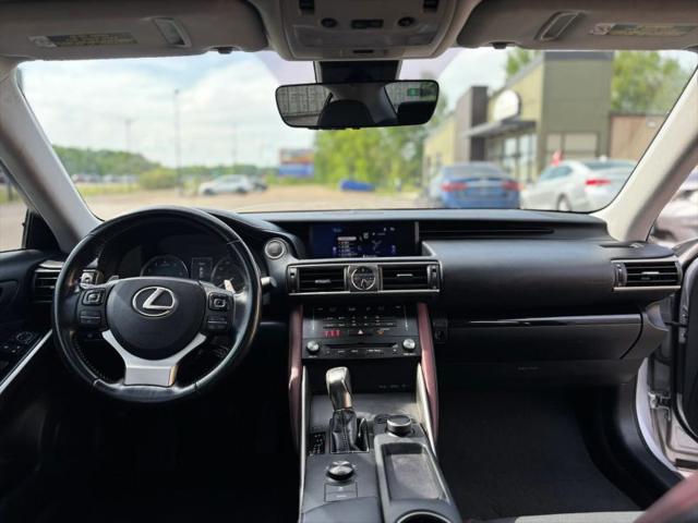 2017 Lexus IS 200t 200t