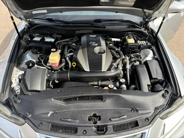 2017 Lexus IS 200t 200t