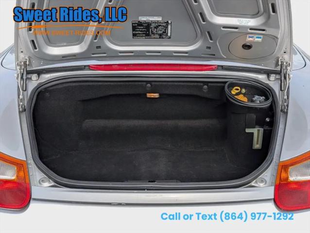 2001 Porsche Boxster Base