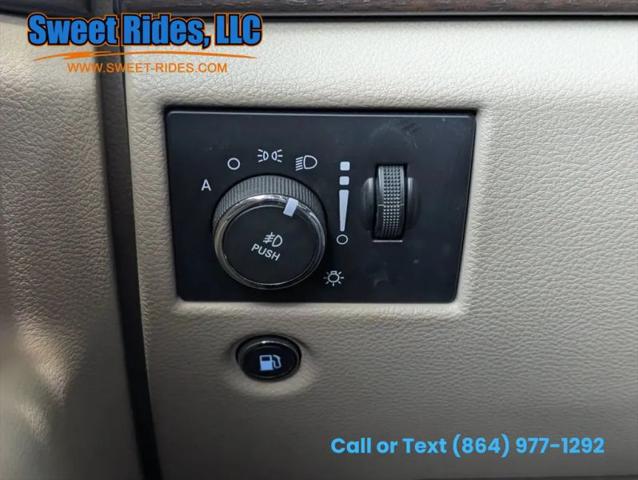2017 Jeep Grand Cherokee Laredo 4x2